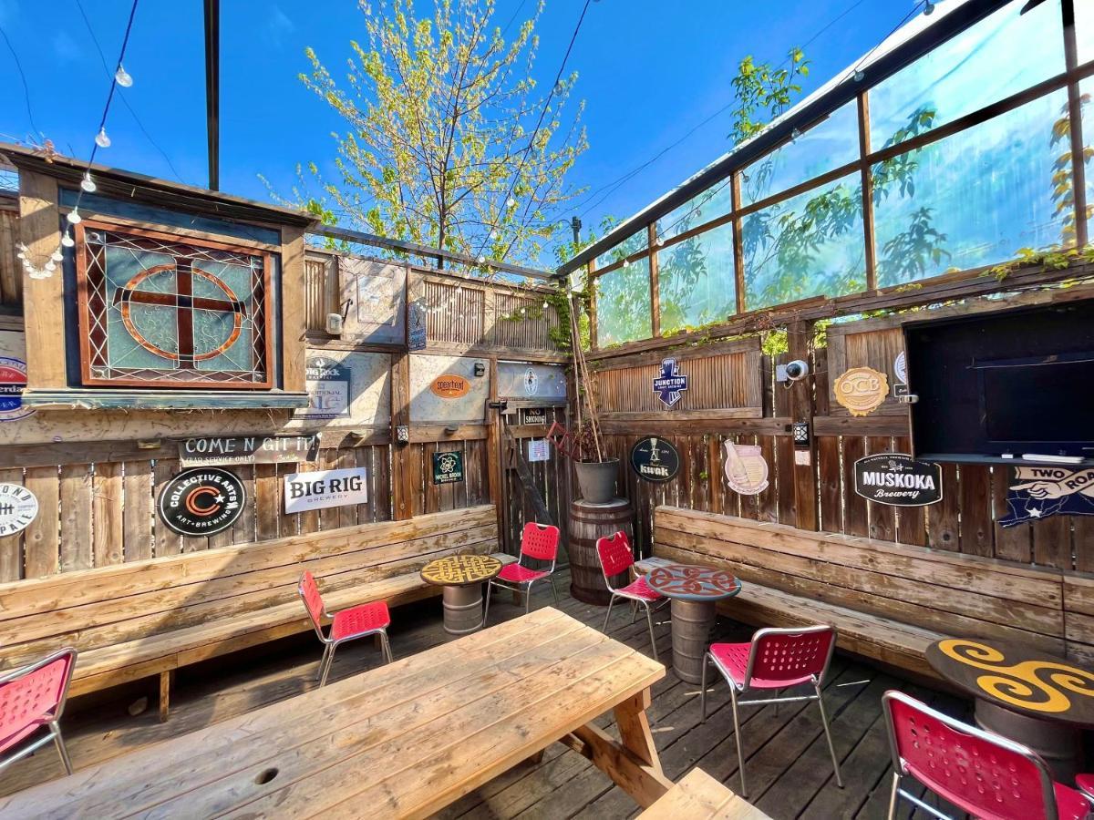 The Only Backpacker'S Inn (Adults Only) Toronto Esterno foto